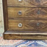 Louis Philippe chest of drawers with 5 drawers from the 19th century in cherry wood with glass knobs