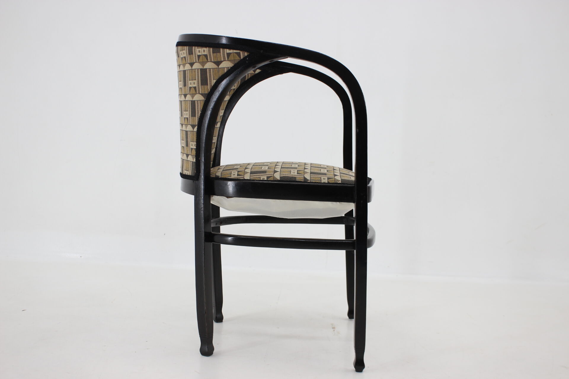 Armchair No.6517 for Thonet, Austria