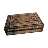 Former Syrian box in marquetry. Box. 1st half of the 20th century.