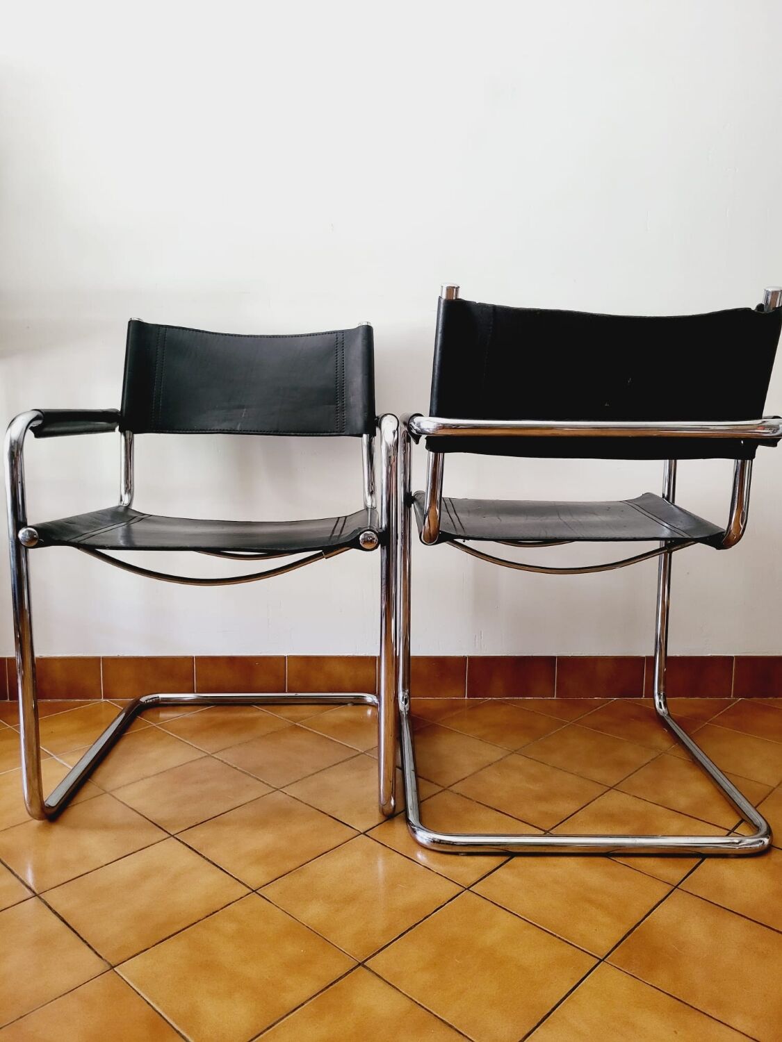 Pair of Mateo Grassi armchairs