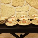 Service 6 people 6 plates, cups and saucers