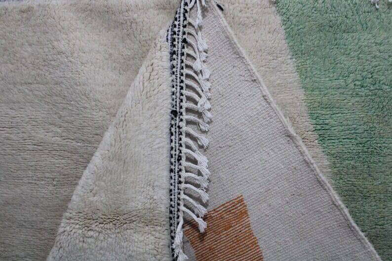 Wool rug size 150 x 250 cm