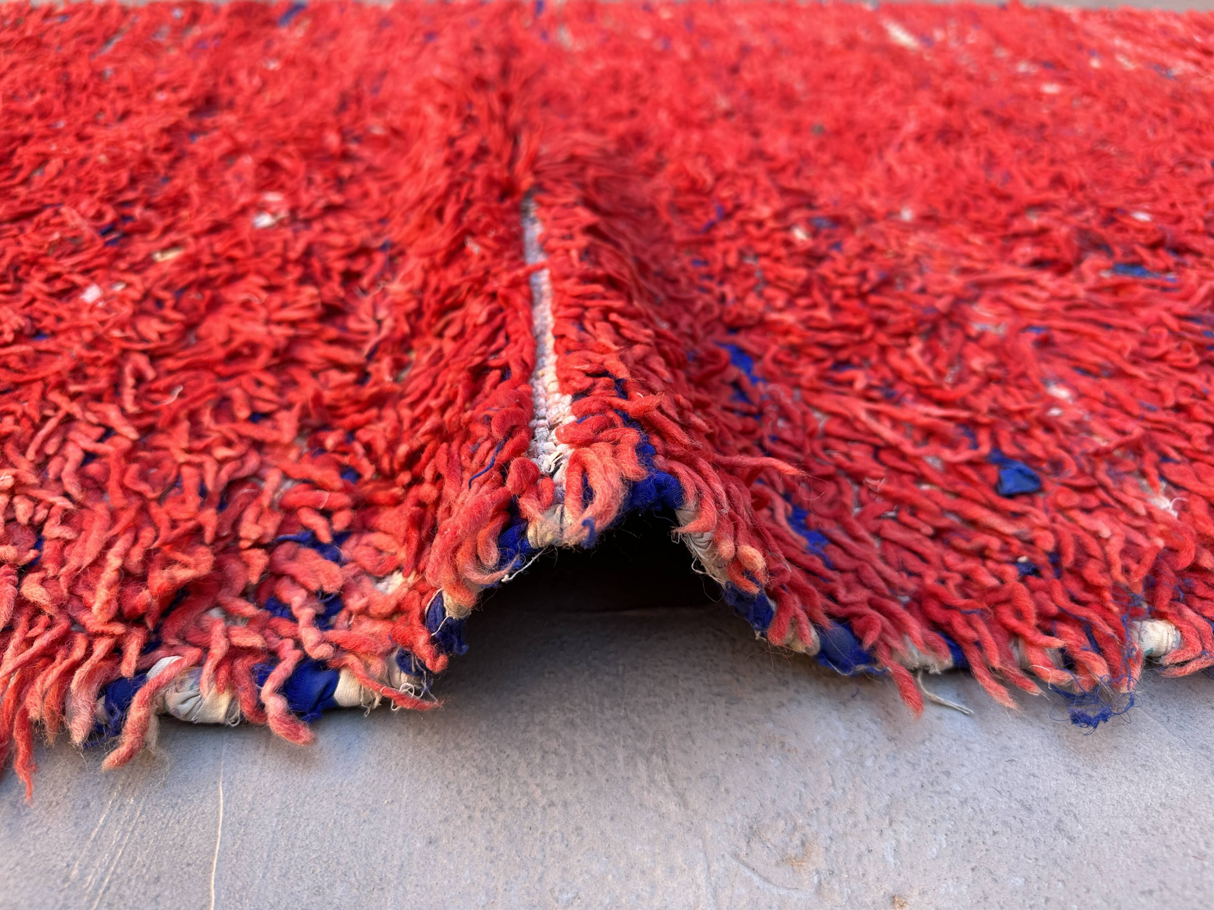 Red Boujad Moroccan rug - 207 x 88 cm