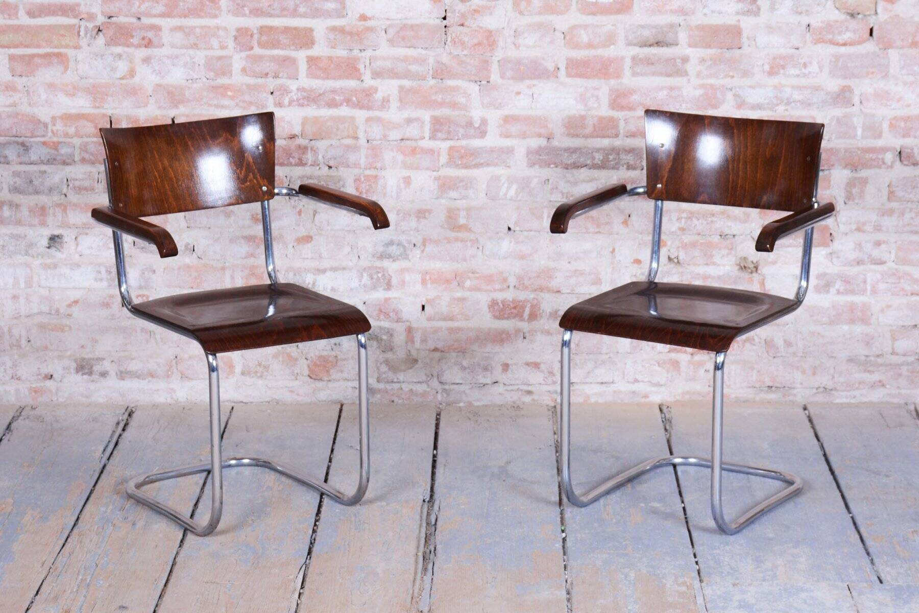 Bauhaus Chairs in Beech by R. Slezák, 1930s, Set of 2