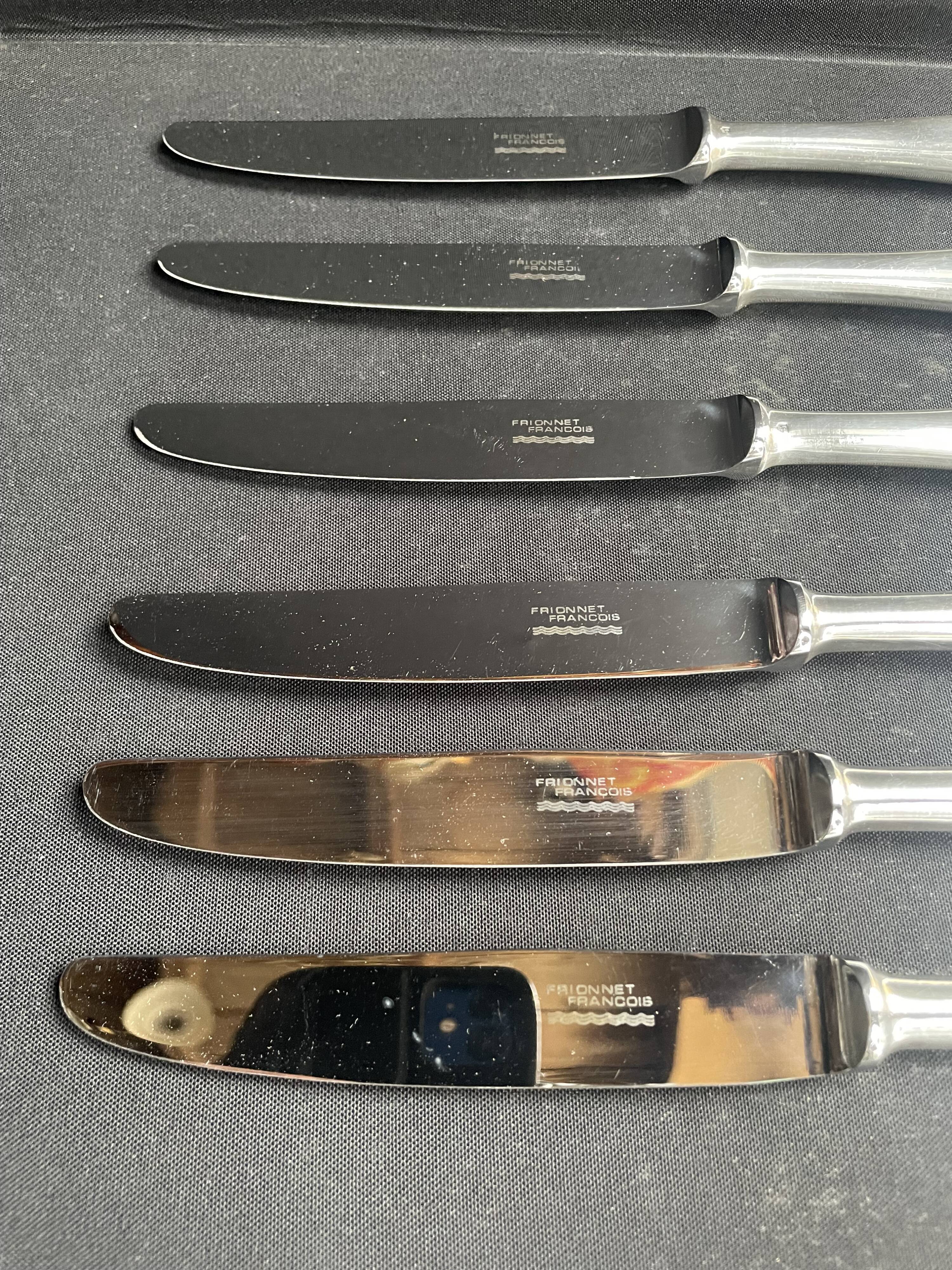6 table knives – Silver plated – Frionnet François et Cie