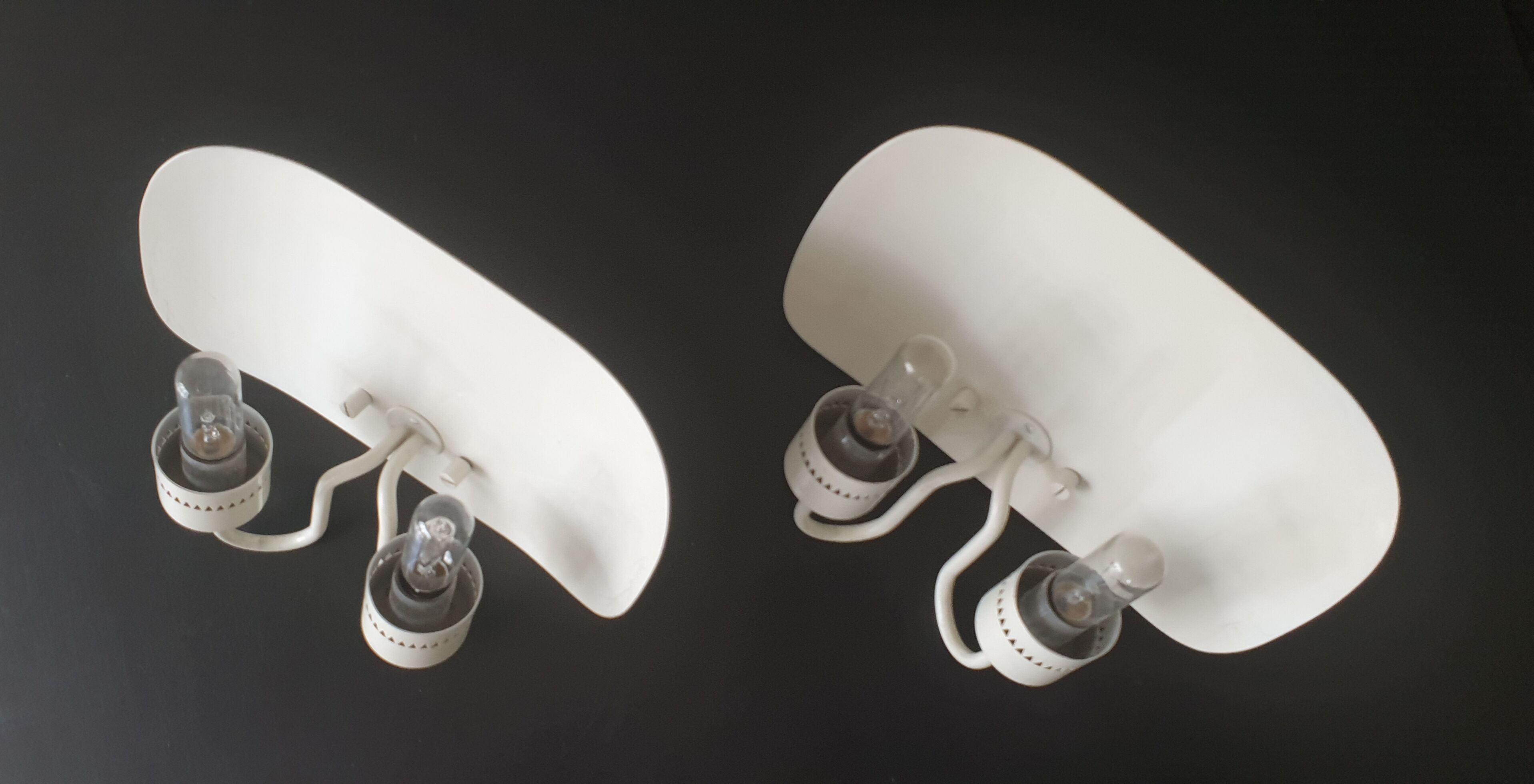 2 Hans-Agne Jakobsson AB wall light