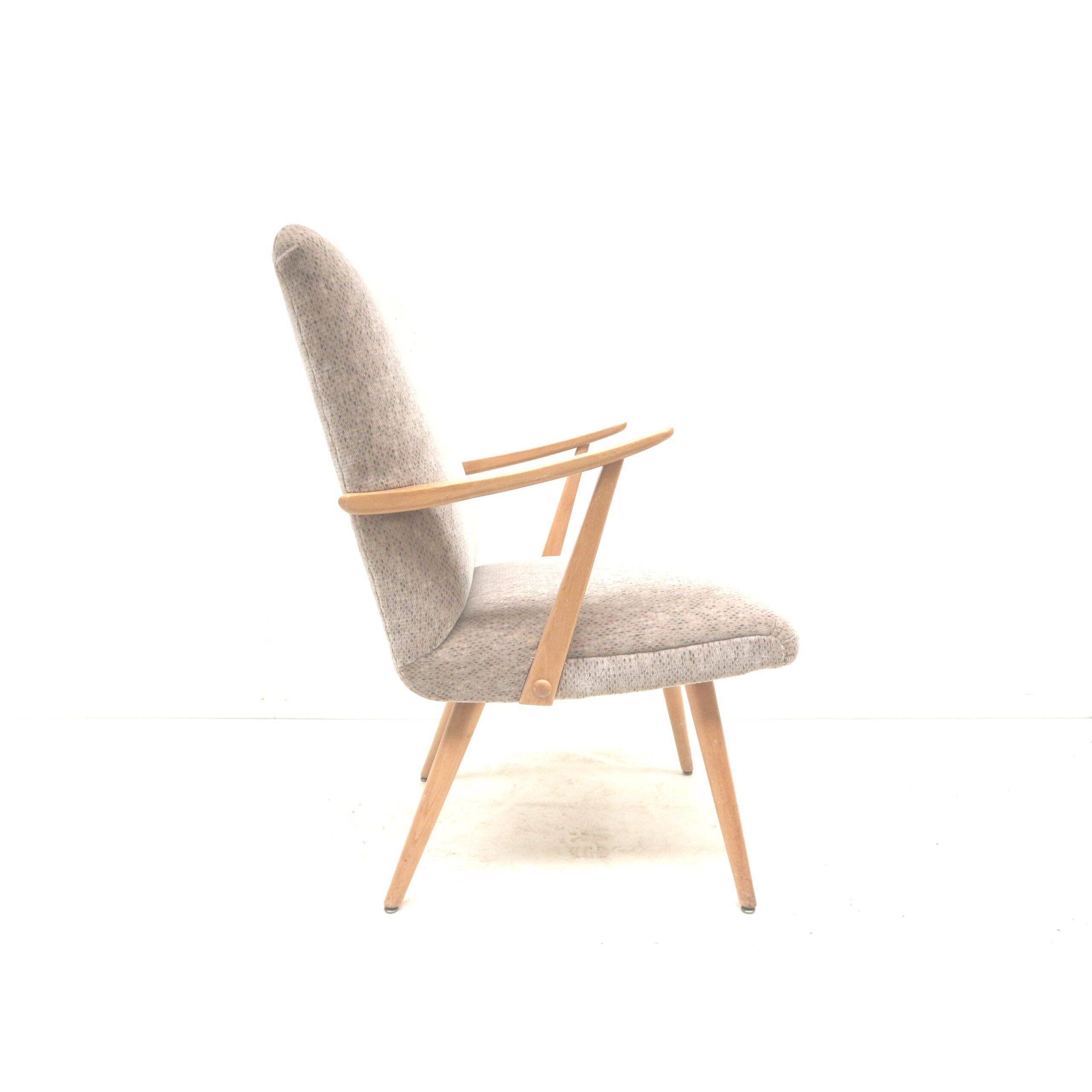 Vintage armchair from the 1950s in excellent condition