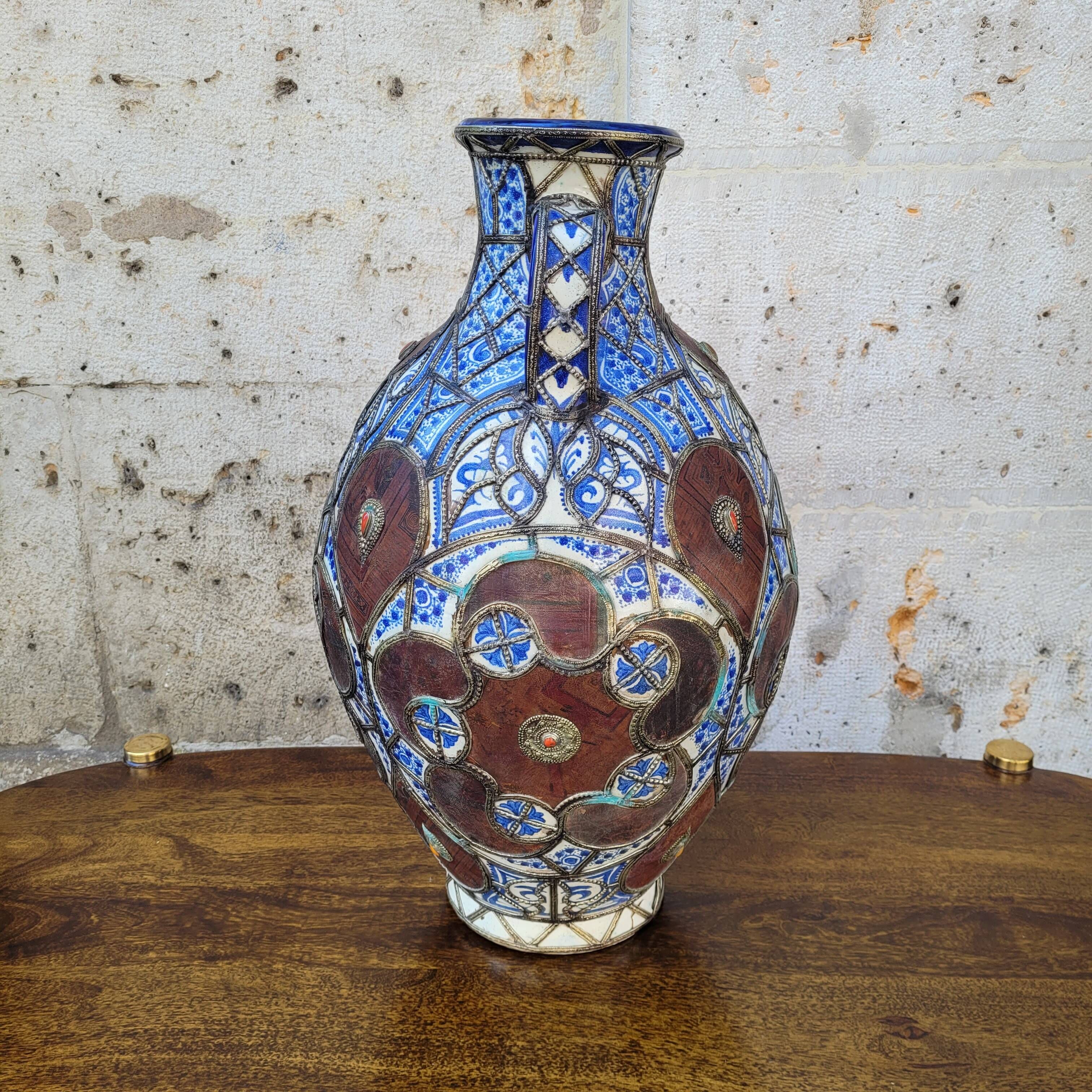 Filigree vase, ceramic, leather, enamel and metal, 19th century - Safi, Morocco