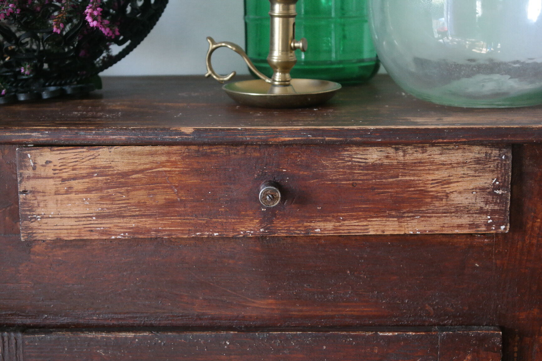 Country parisian buffet