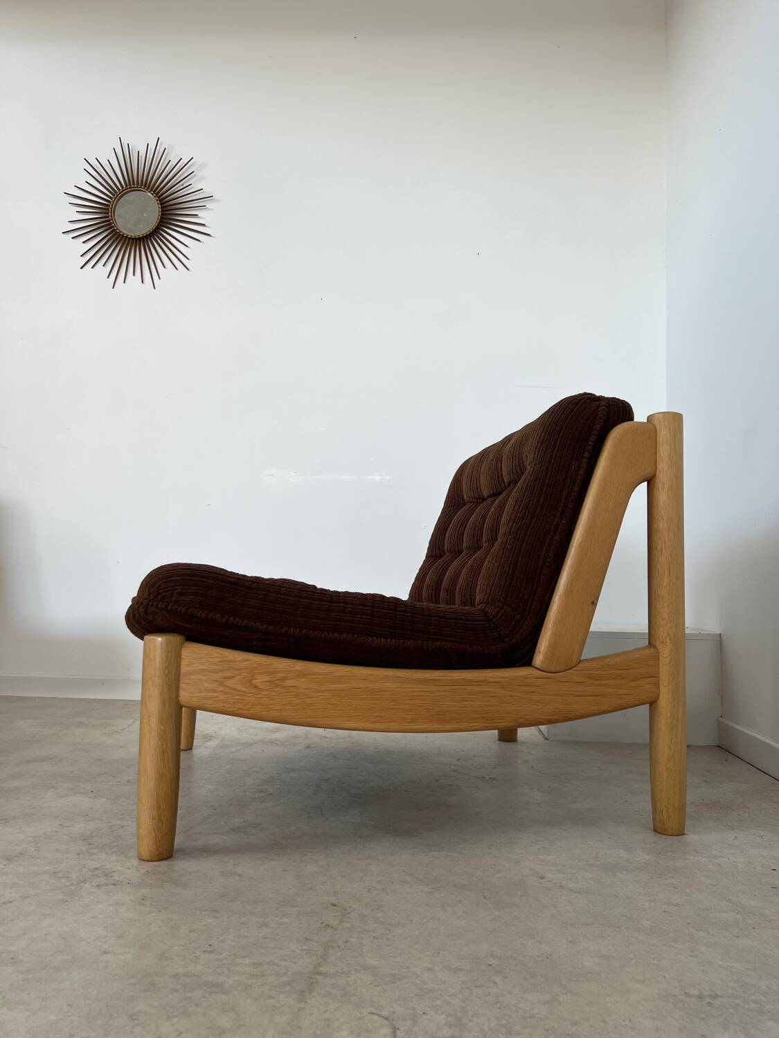 Old modular living room 7 armchairs and vintage Scandinavian design coffee table from the 60s