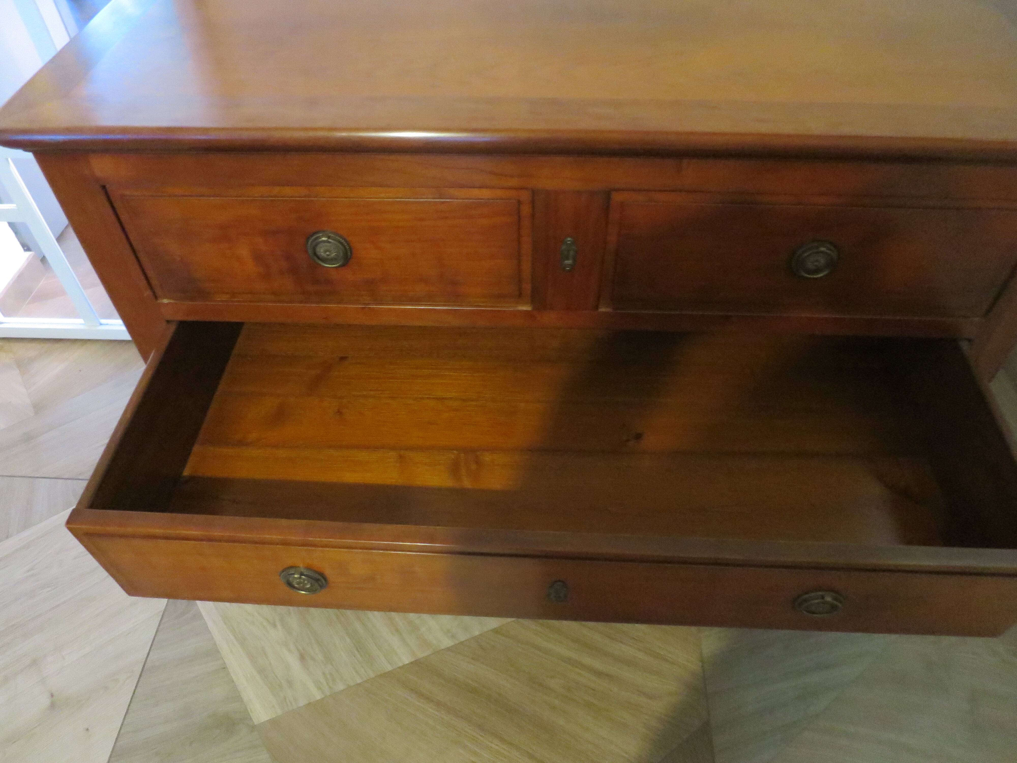 Antique - chest of drawers - 4 drawers - solid wood - cherry