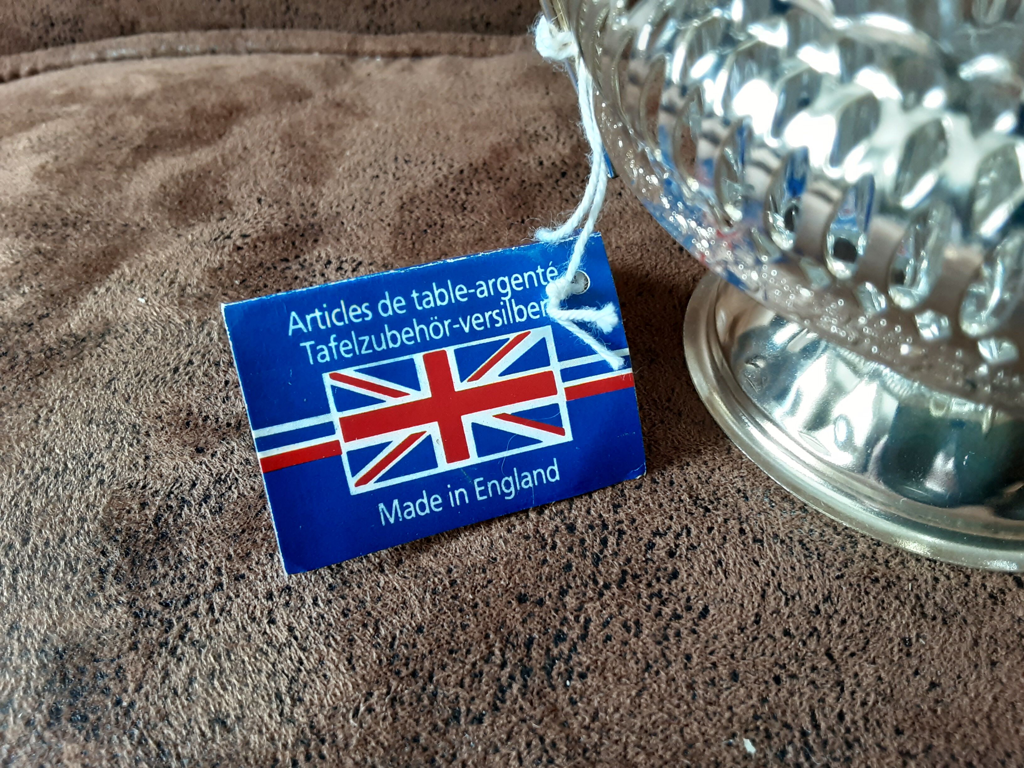Small English footed cup