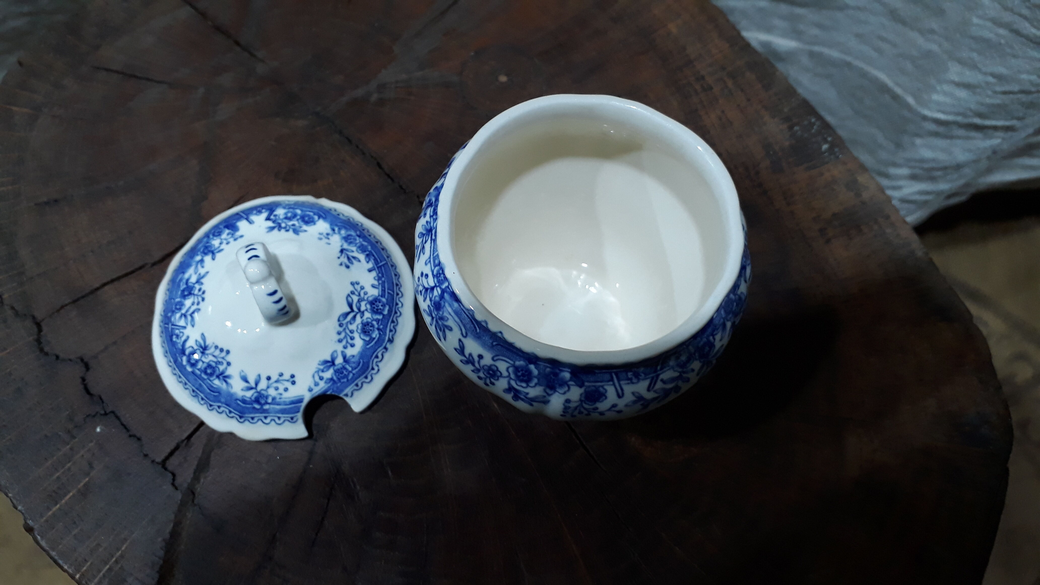 Villeroy and Bock Burgenland porcelain mustard pot