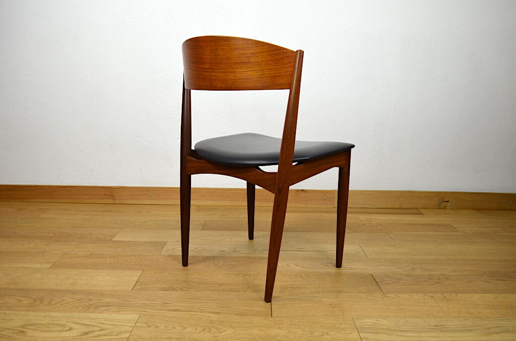 4 vintage scandinavian chairs in teak jydsk mobelindustri 1960