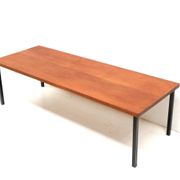 Grande table basse vintage rectangulaire réalisée dans les années 1960