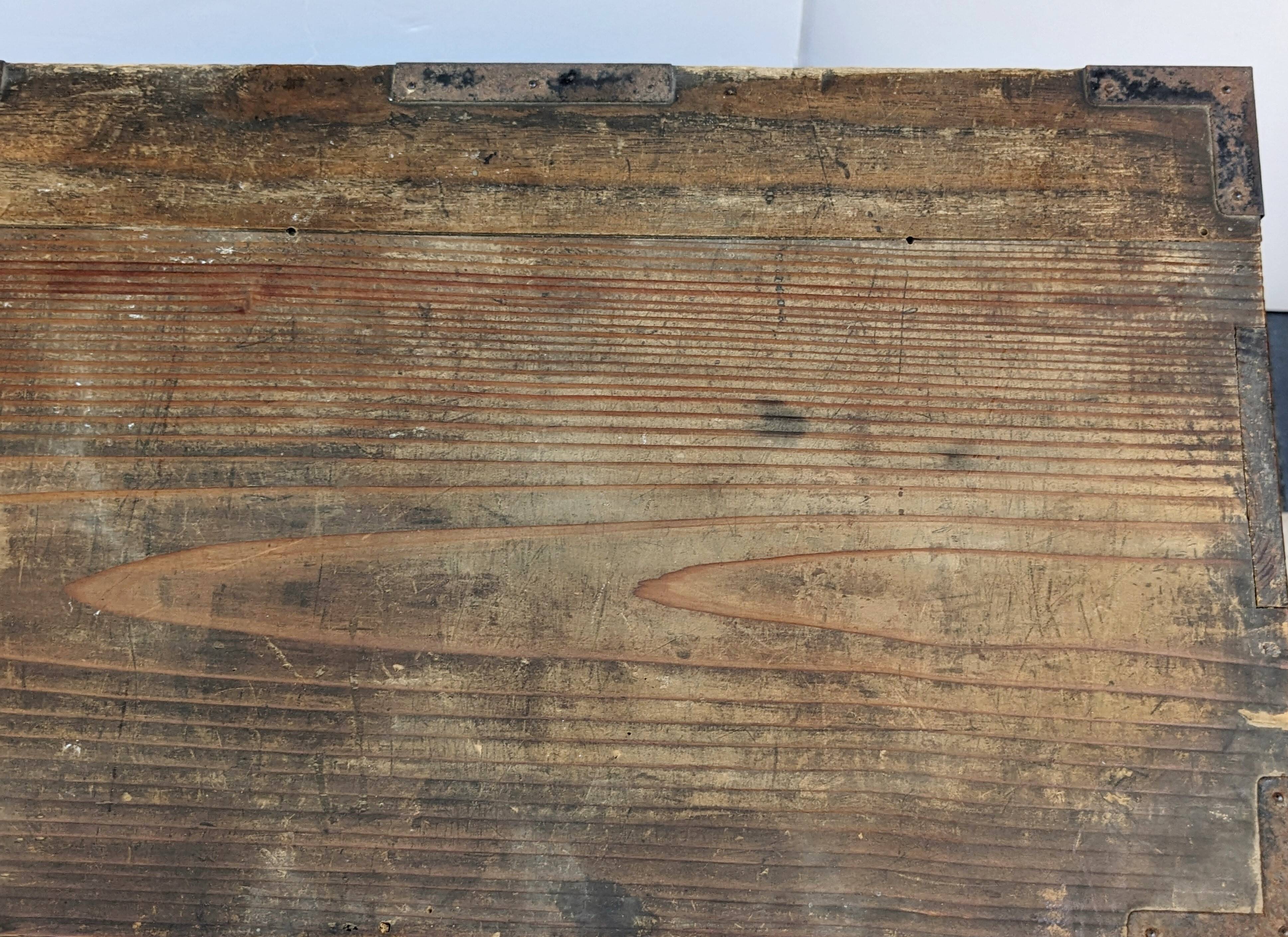 Professional furniture Japan 19th century