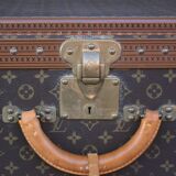 Louis Vuitton Alzer 80 suitcase