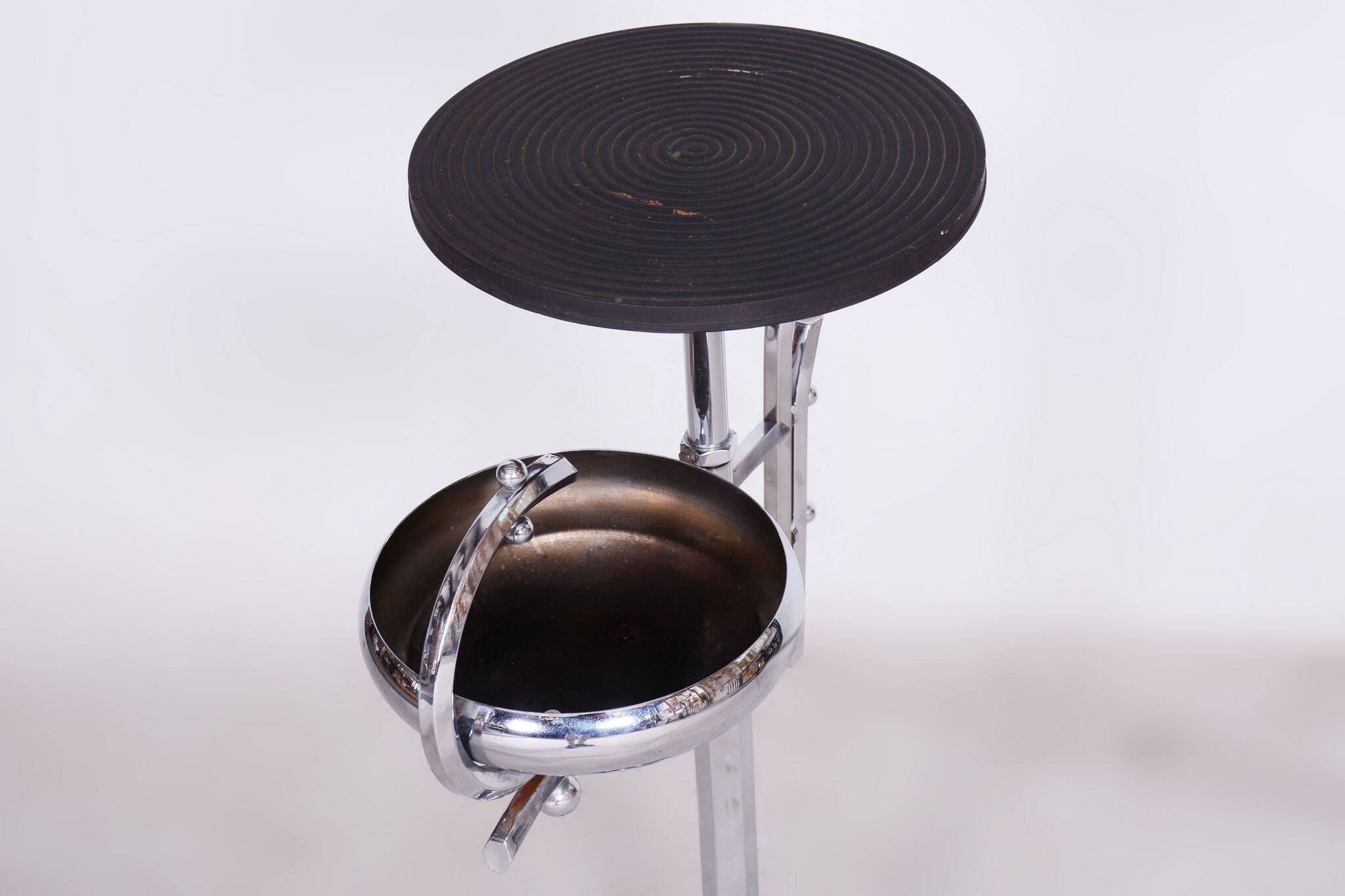 Restored Bauhaus Small Table, Unusual Design, Chrome, Bakelit, Germany, 1930s