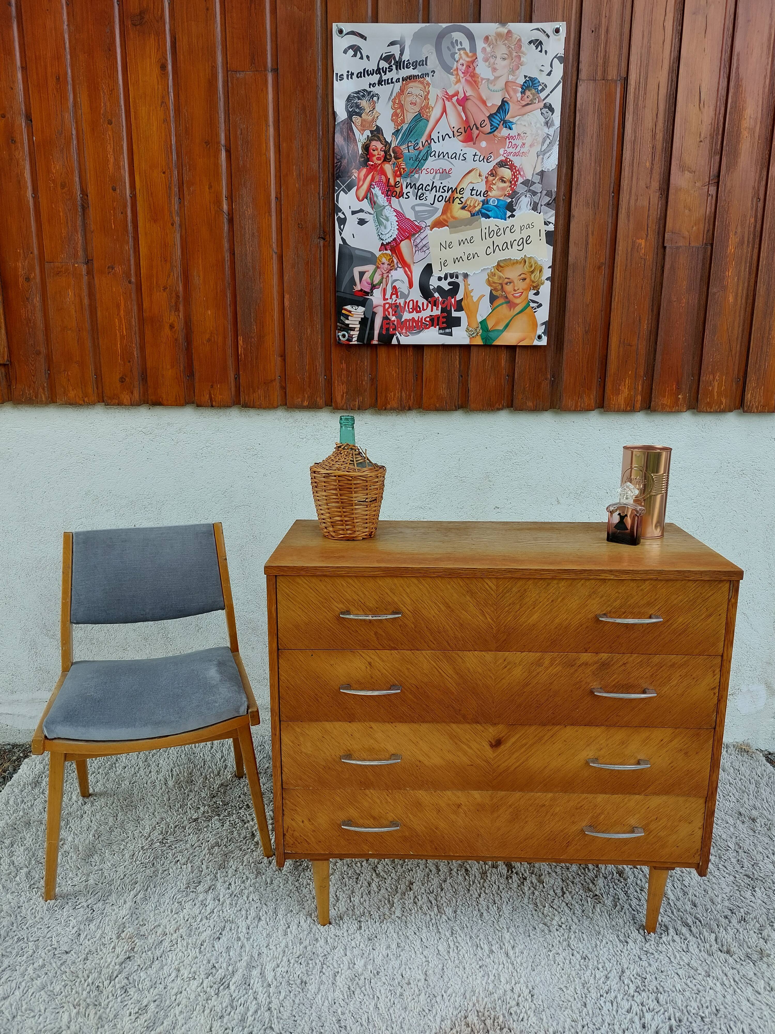 Commode vintage couleur chêne doré
