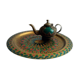Teapot with its brass tray from the 20th cty, Moroccan craft - diameter 24cm