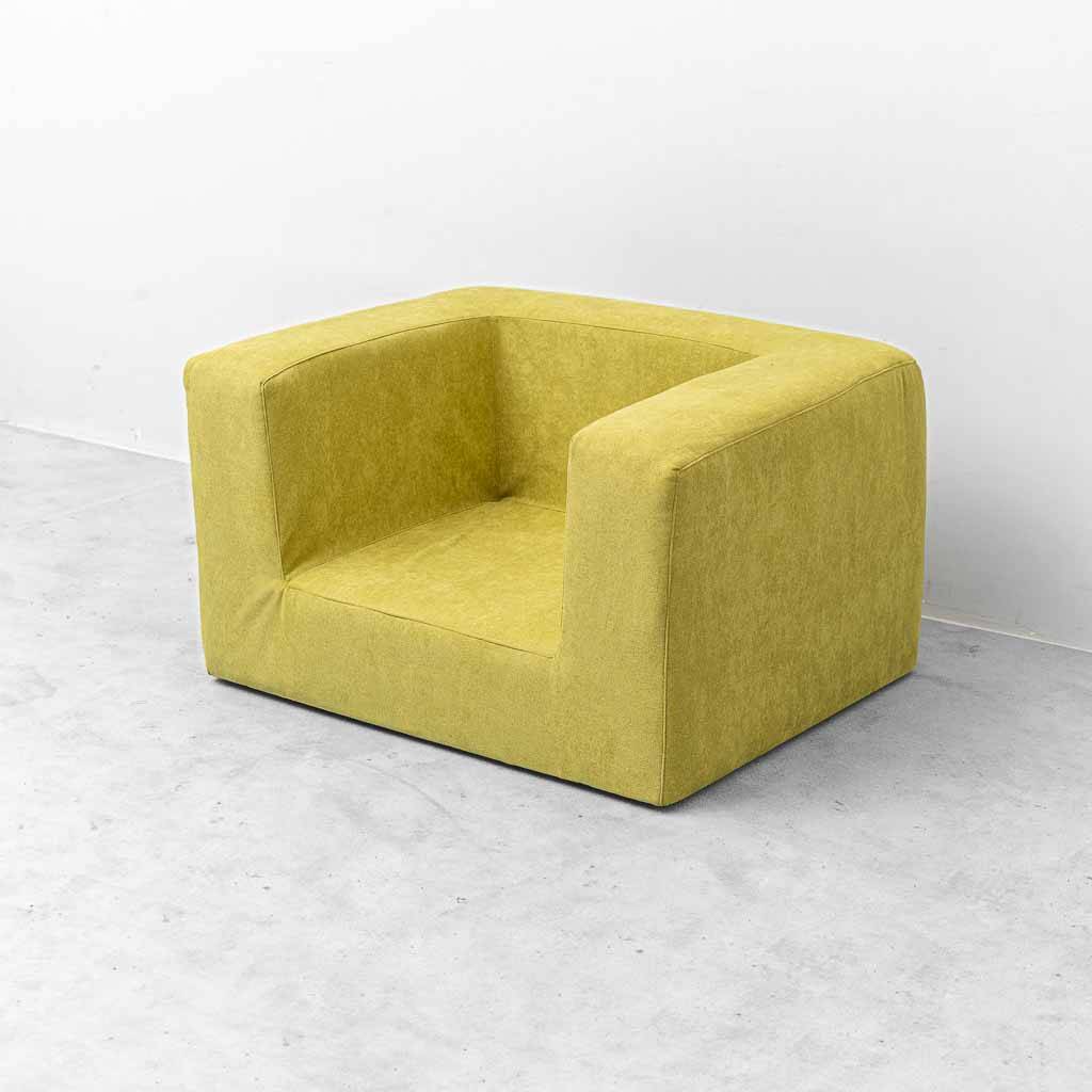 Vintage lounge armchair in lime green fabric – geometric design from the 1970s