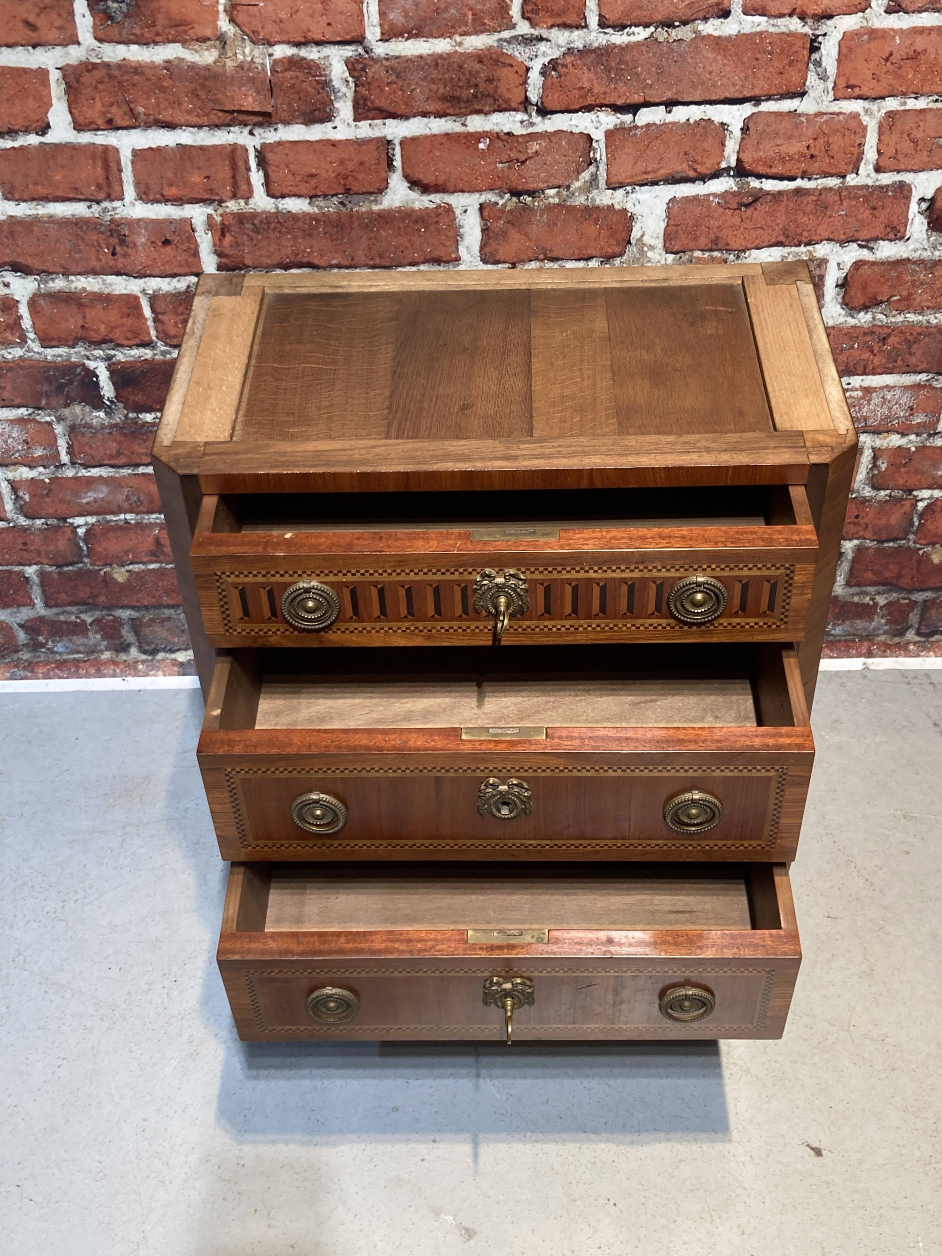 Louis XVI style chest of drawers with pink marble top