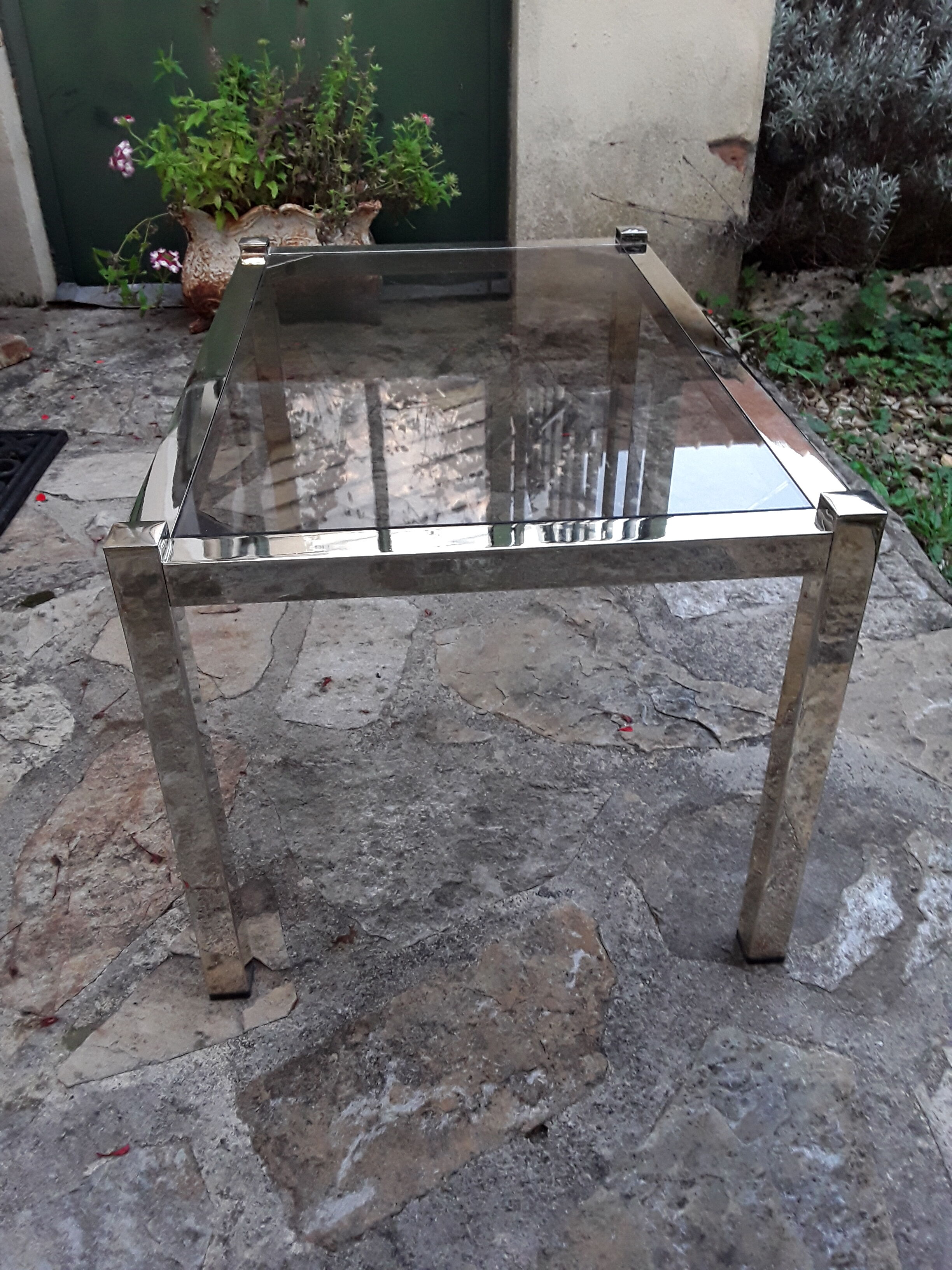 table basse verre et metal