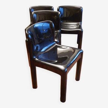 Quatre chaises, de Carlo Bartoli, modèle "4875", édition Kartell, années 70