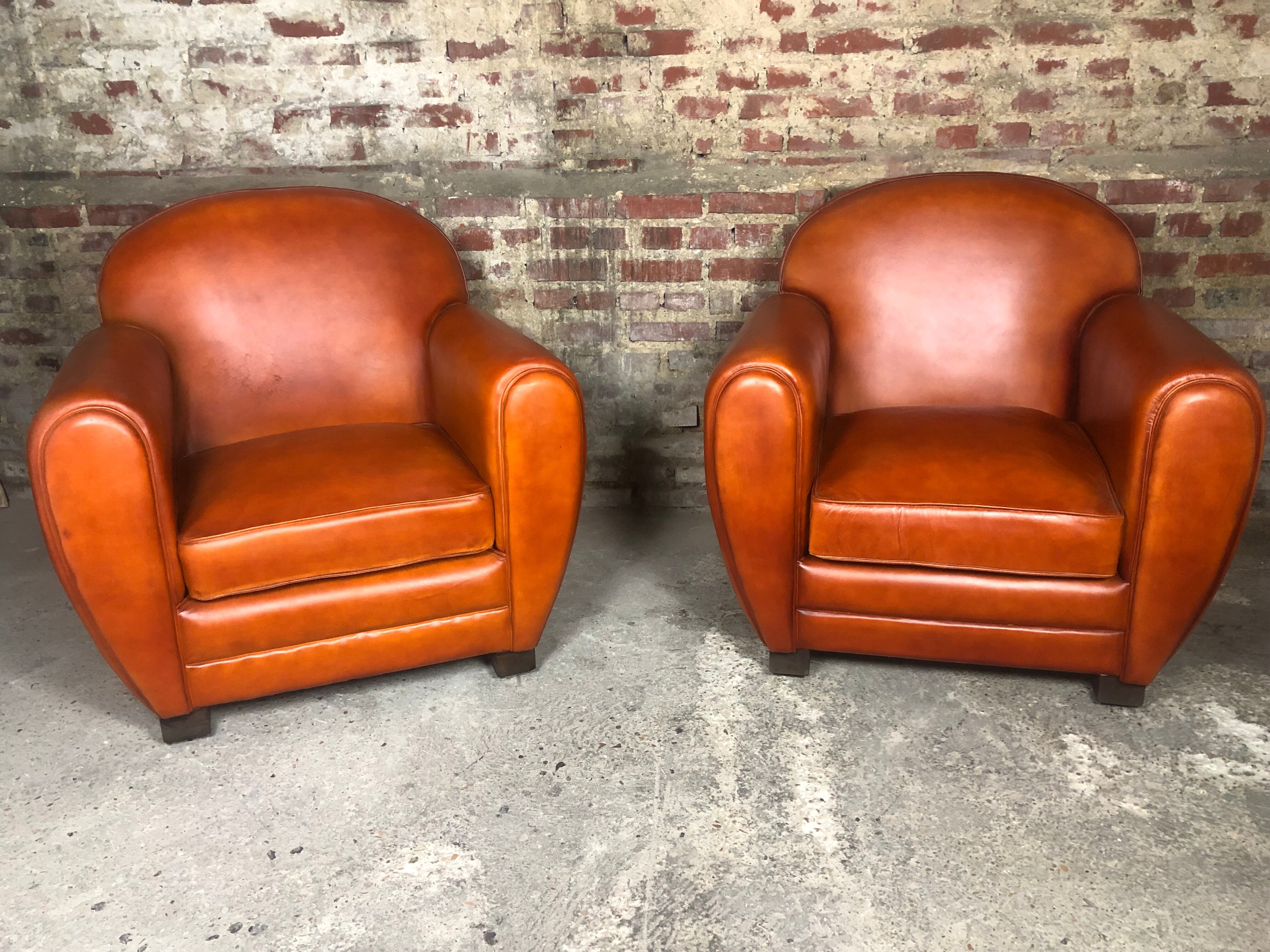 Vintage club armchair in camel leather