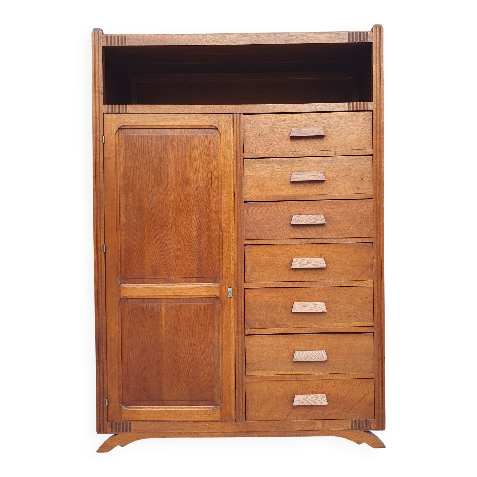 Armoire
