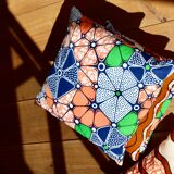 4 coussins 40x40cm covers made in 2 different wax assorted