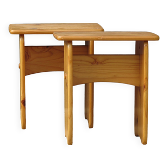 Pair of small pine tables