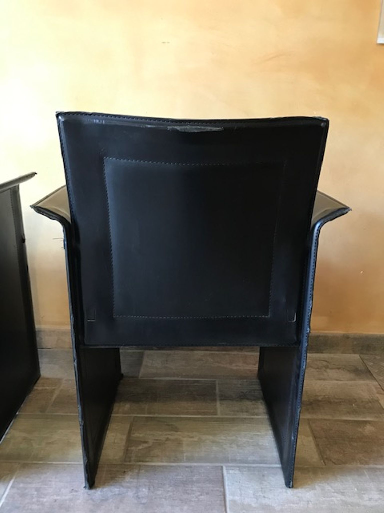 Paire de fauteuils design Italien