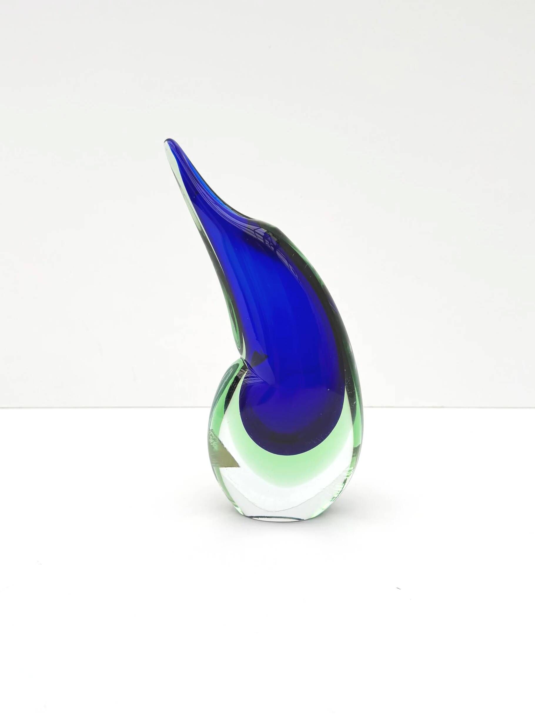 Vase de Murano en verre soufflé, Italie 1970