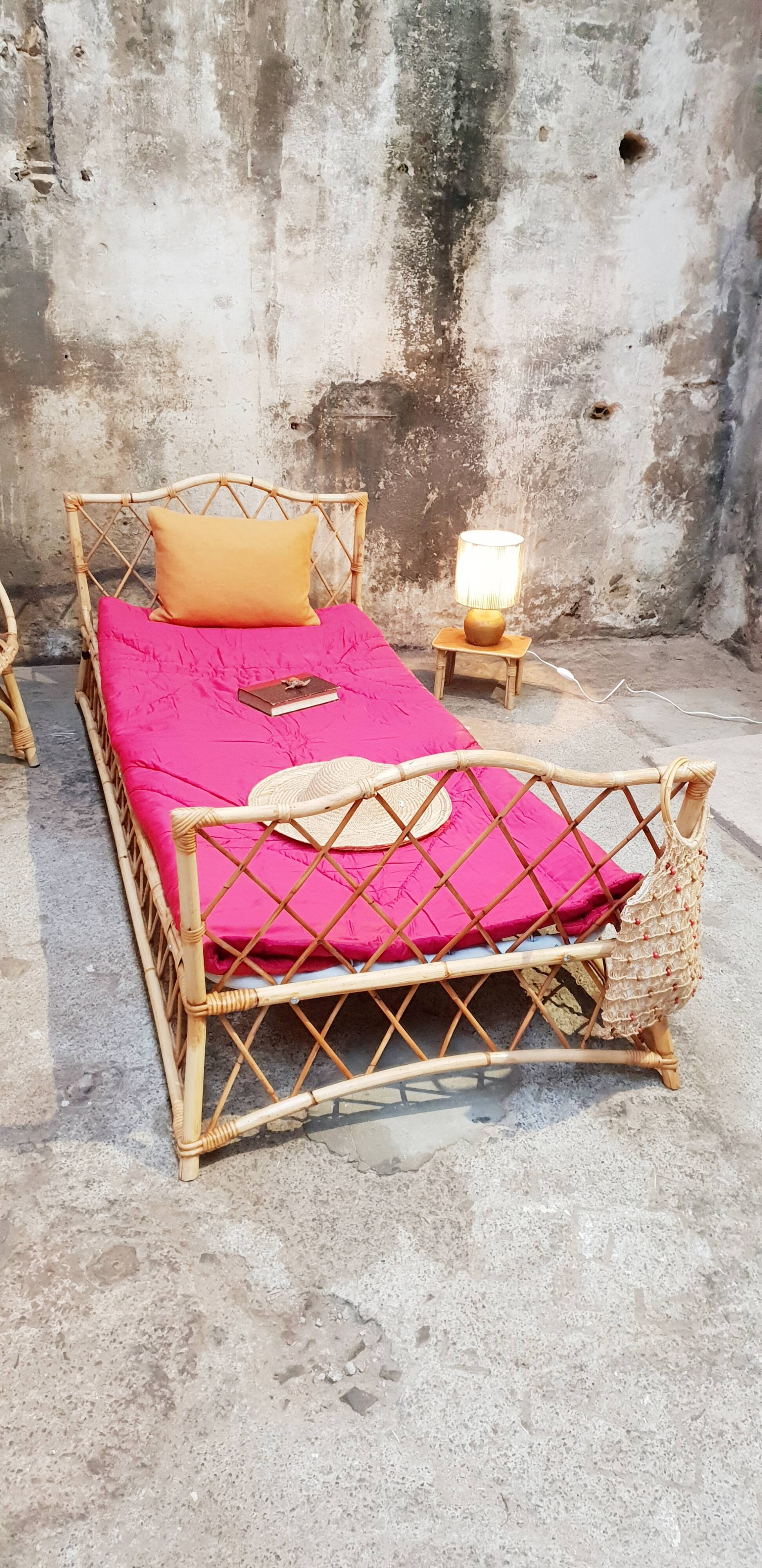 Vintage rattan bed