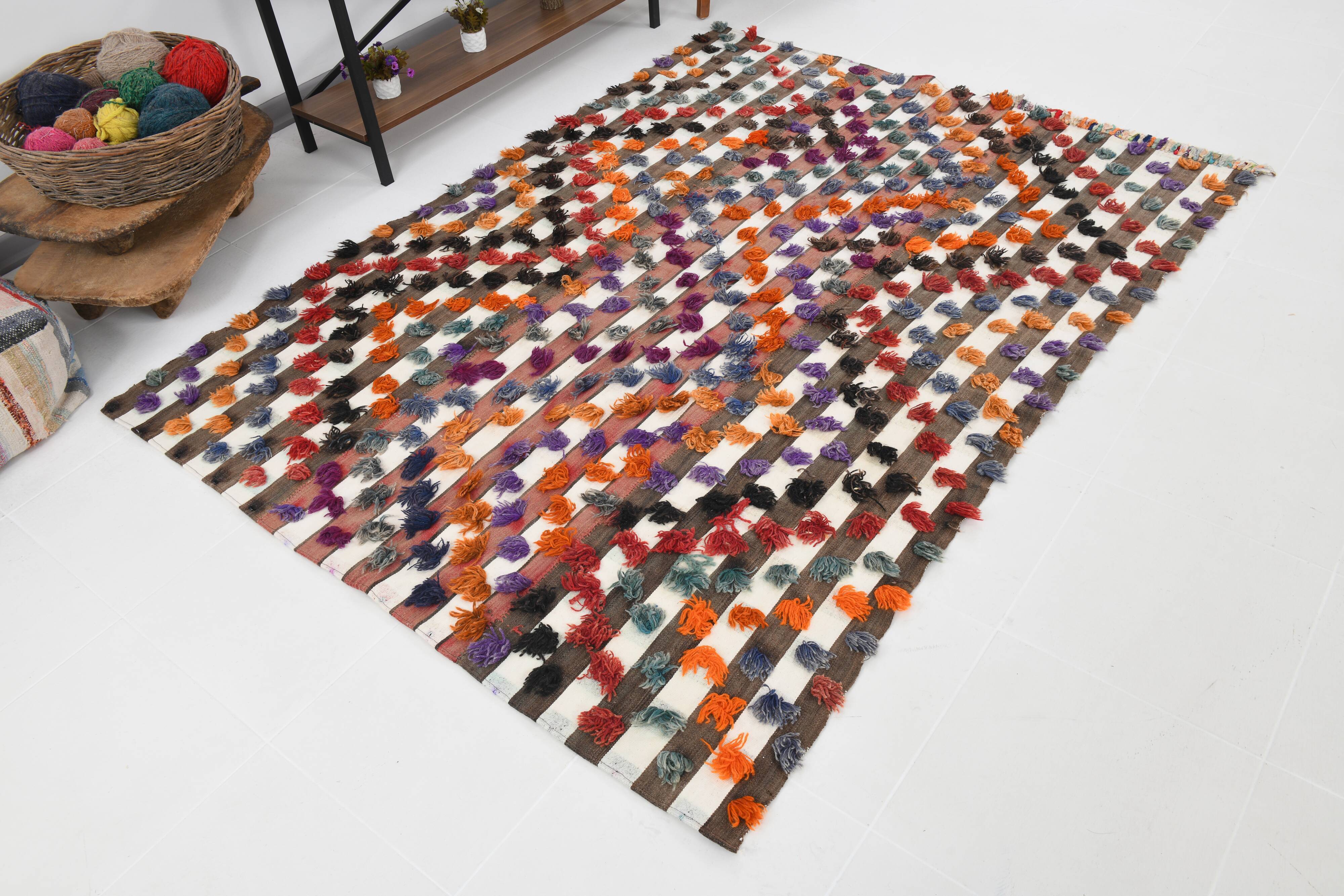 Polka dot wool vintage rug