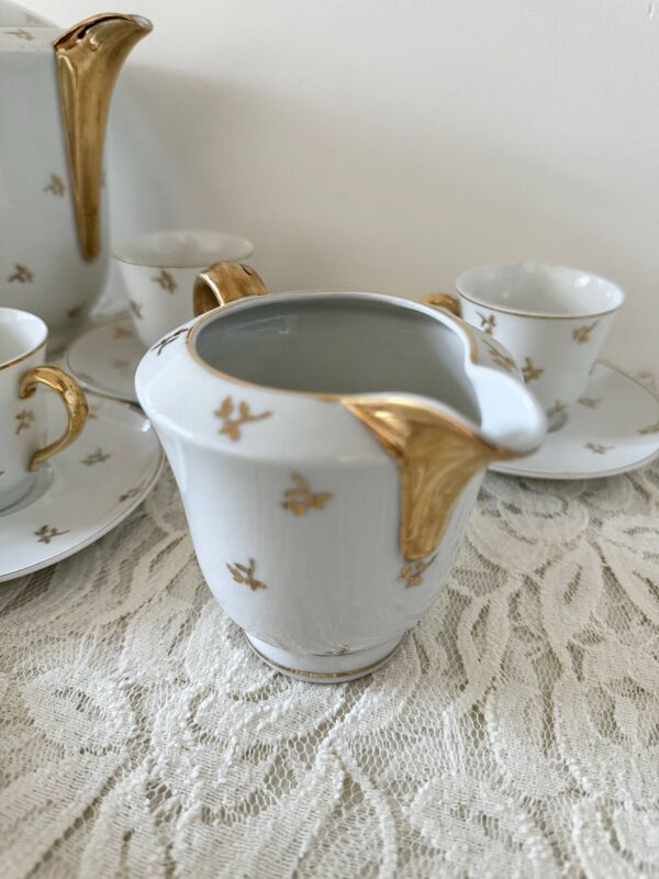 Service à café vintage en porcelaine de Limoges dorée – 15 pièces