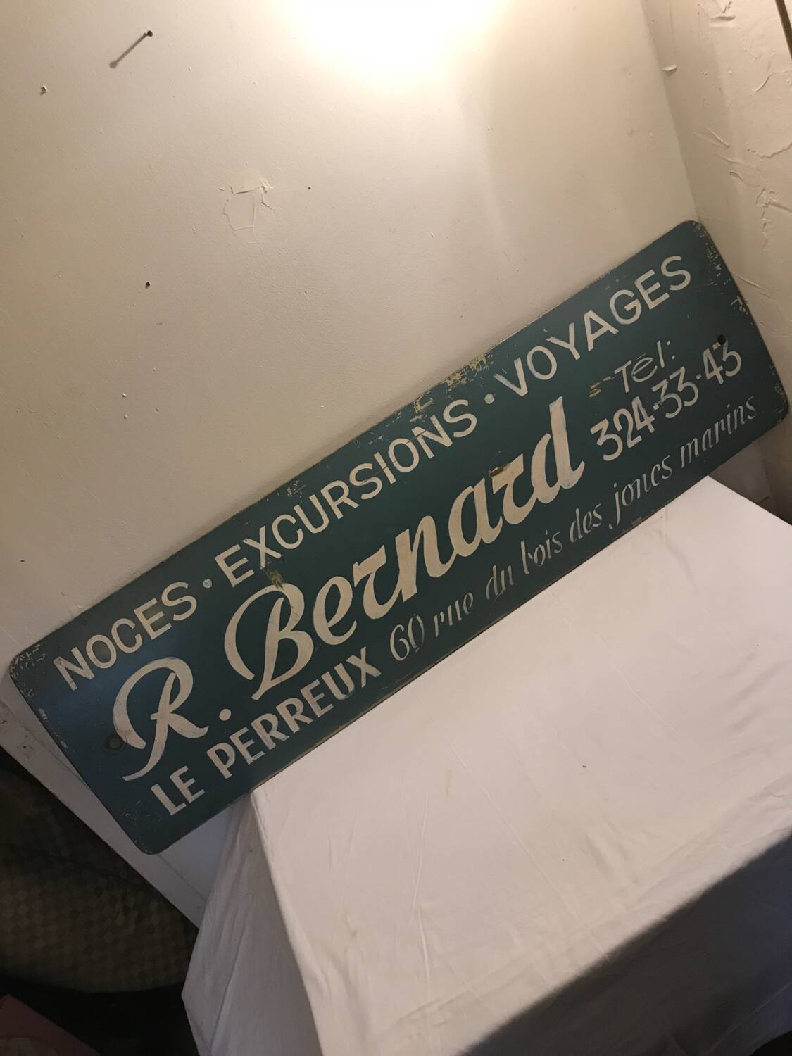 Painted advertising sheet metal for automobilia