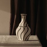 Ceramic Vase 'Morandi Vase - Black'