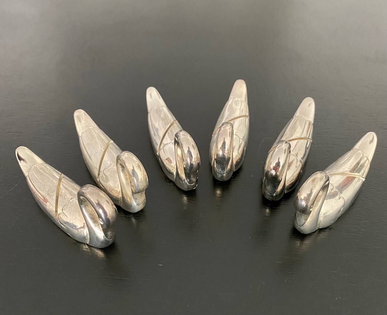 6 porte-couteaux forme canard en métal couleur argent