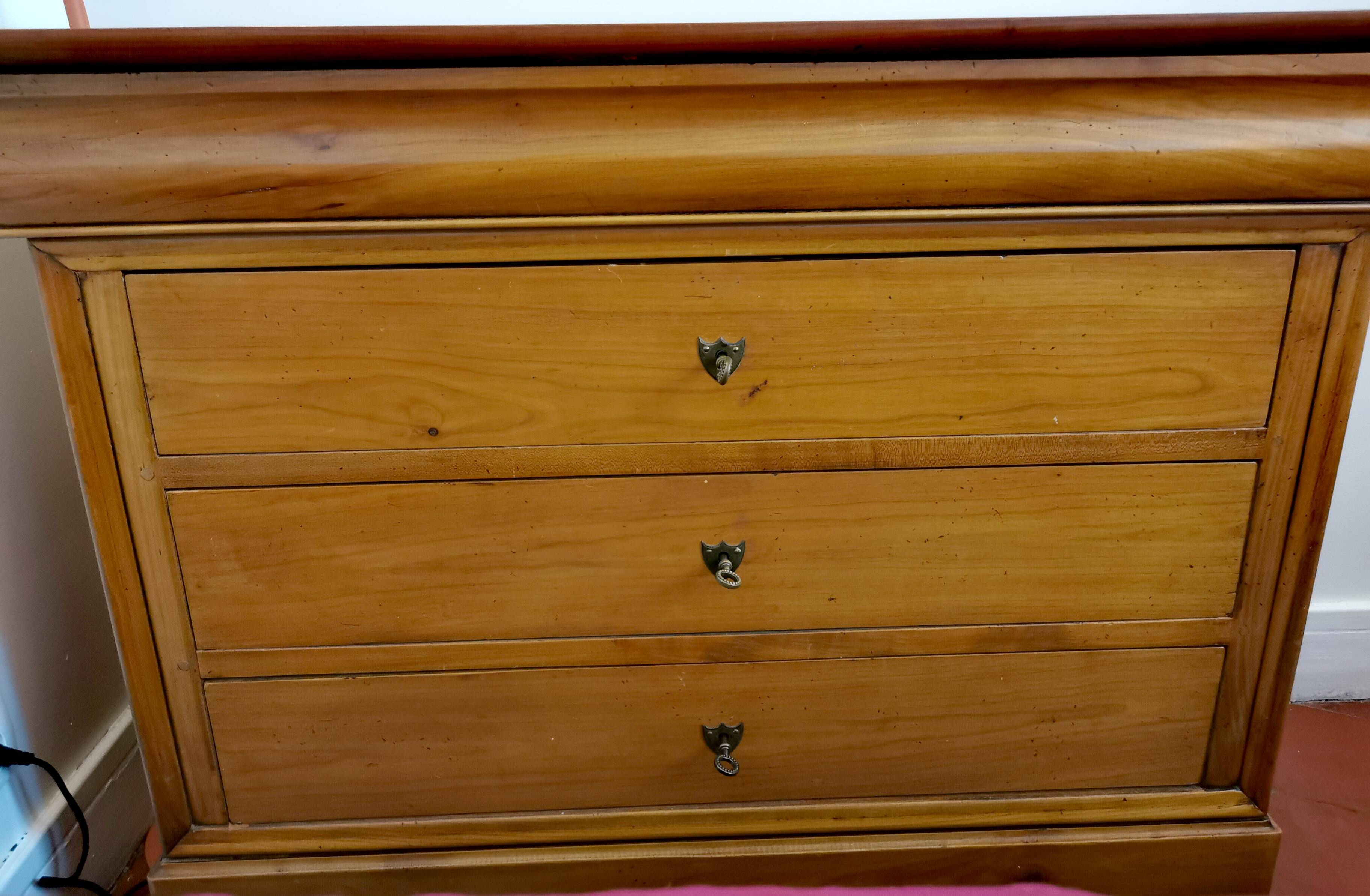Commode en Merisier style Louis Philippe