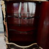 Violin-shaped support cabinet with Boulle marquetry