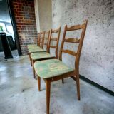 Suite of 5 vintage chairs