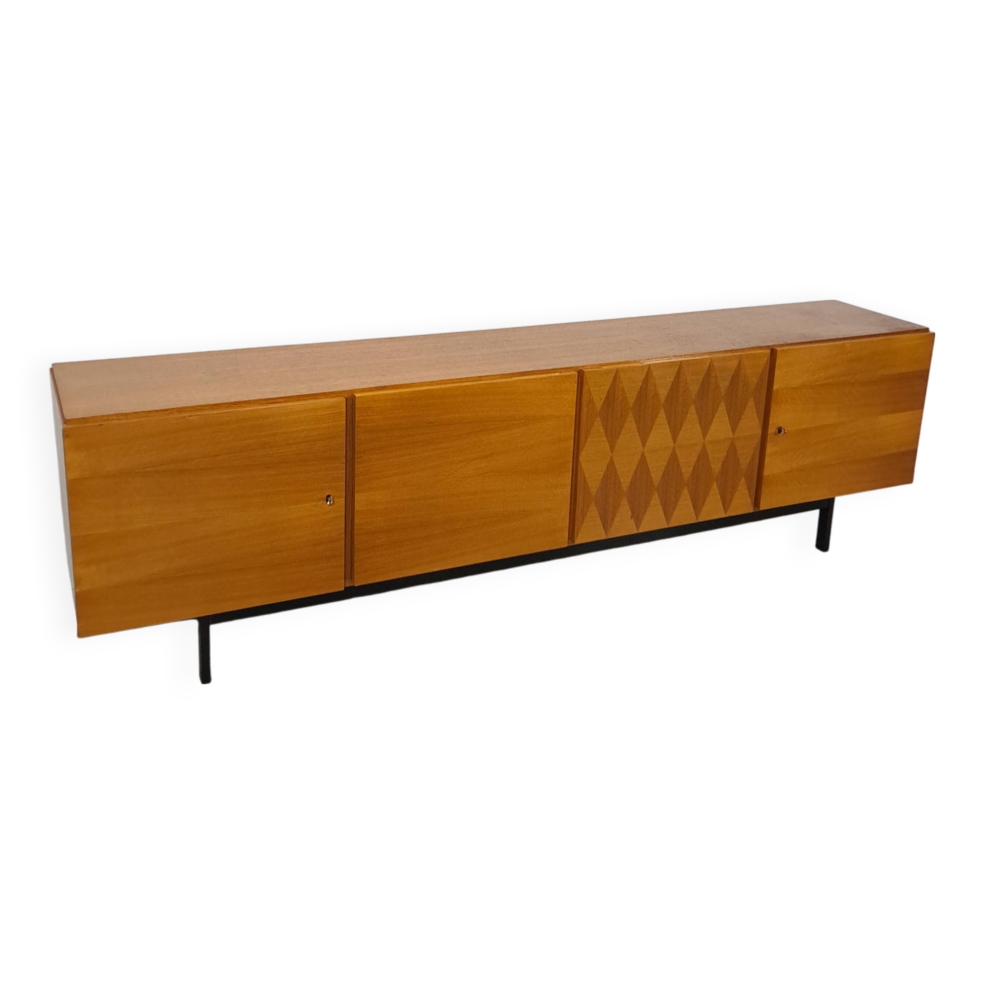 Design dressoir Musterring met zwarte stalen poten, sideboard
