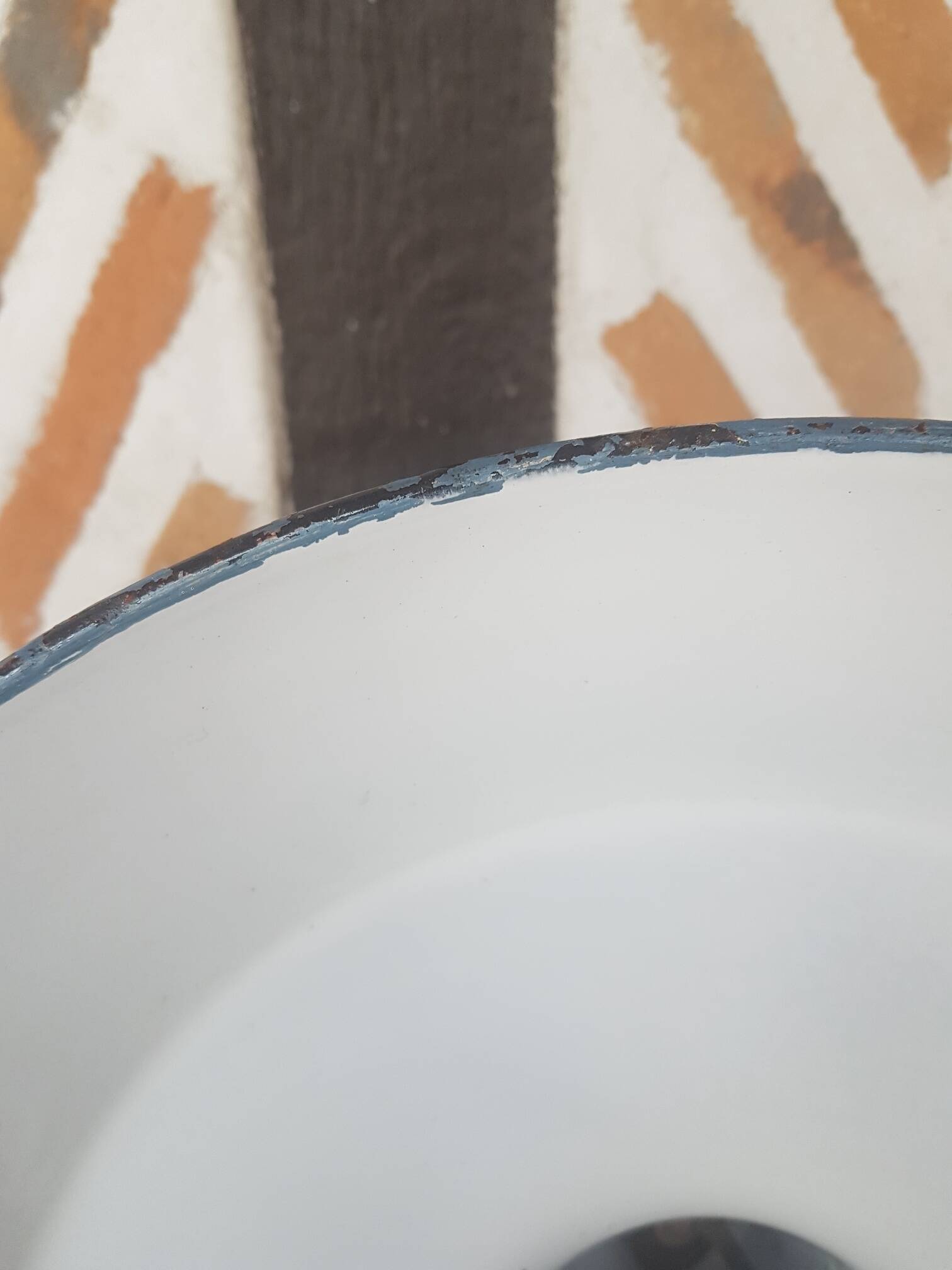 Industrial enameled sheet metal hanging bowl