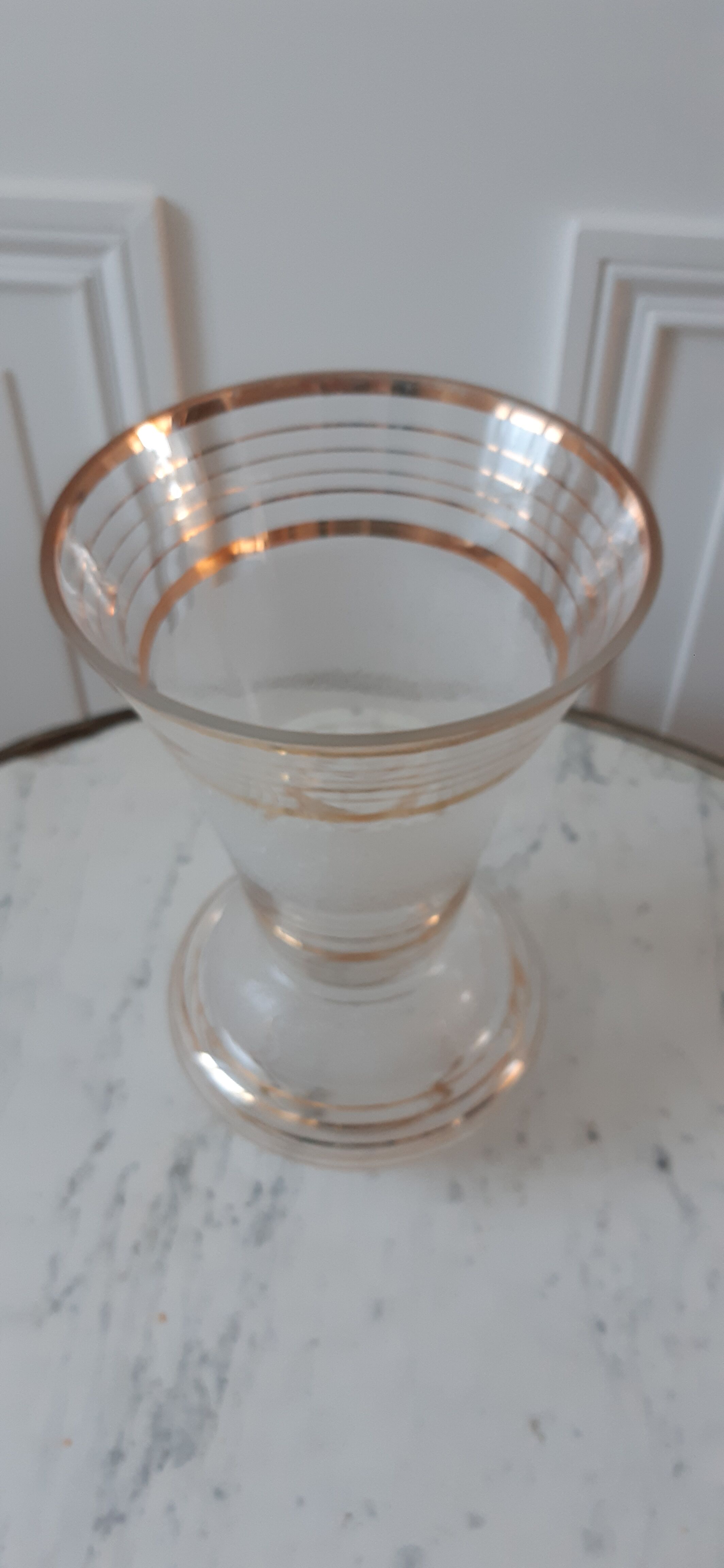 Granite vase gilded bordered years 50-60