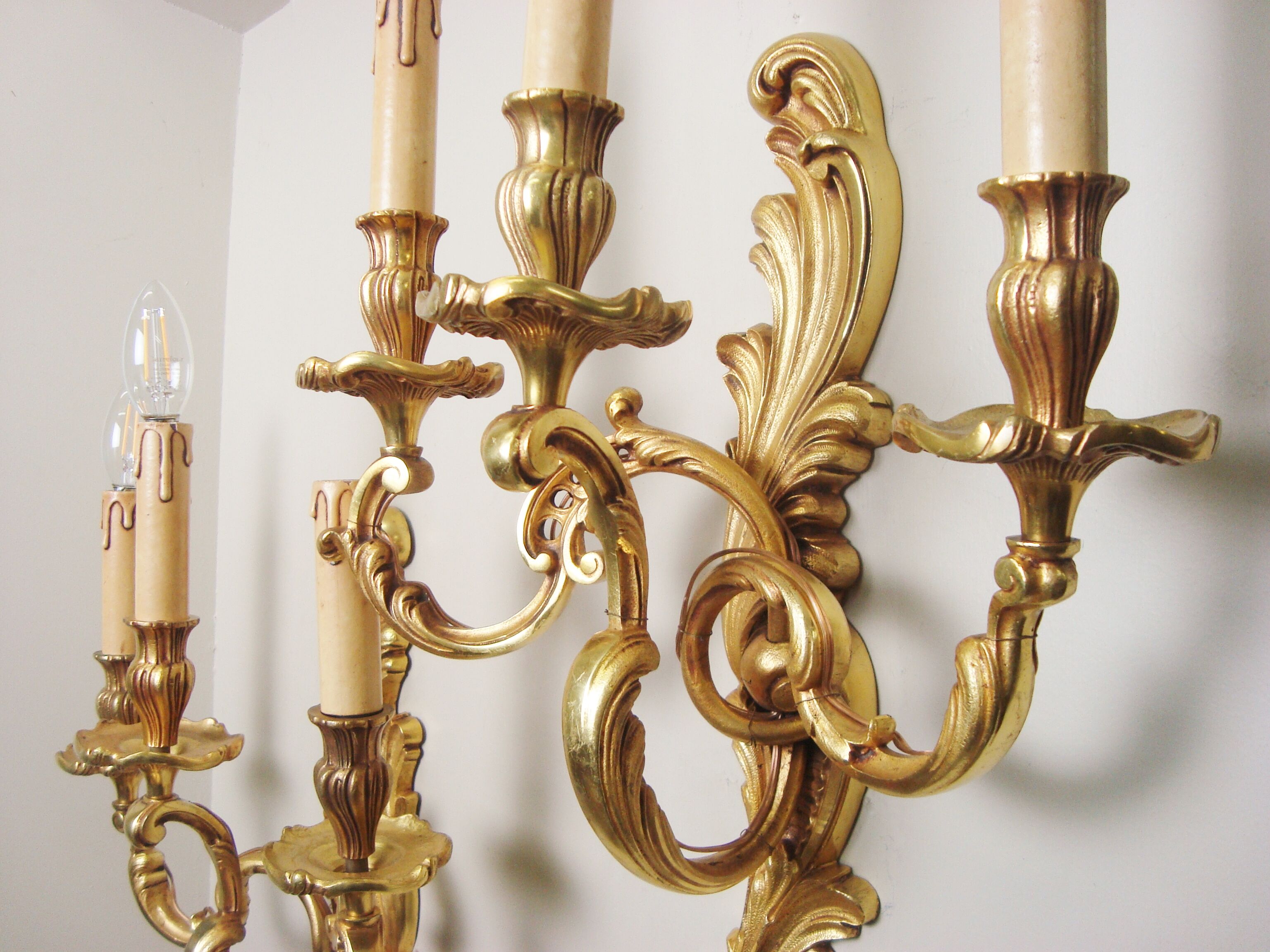 Pair of Lucien Gau bronze wall lamps with three arms Rockery style