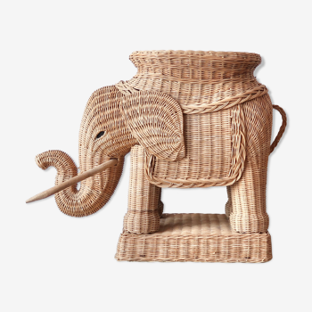 Table d'appoint ou chevet " elephant " en osier, années 80