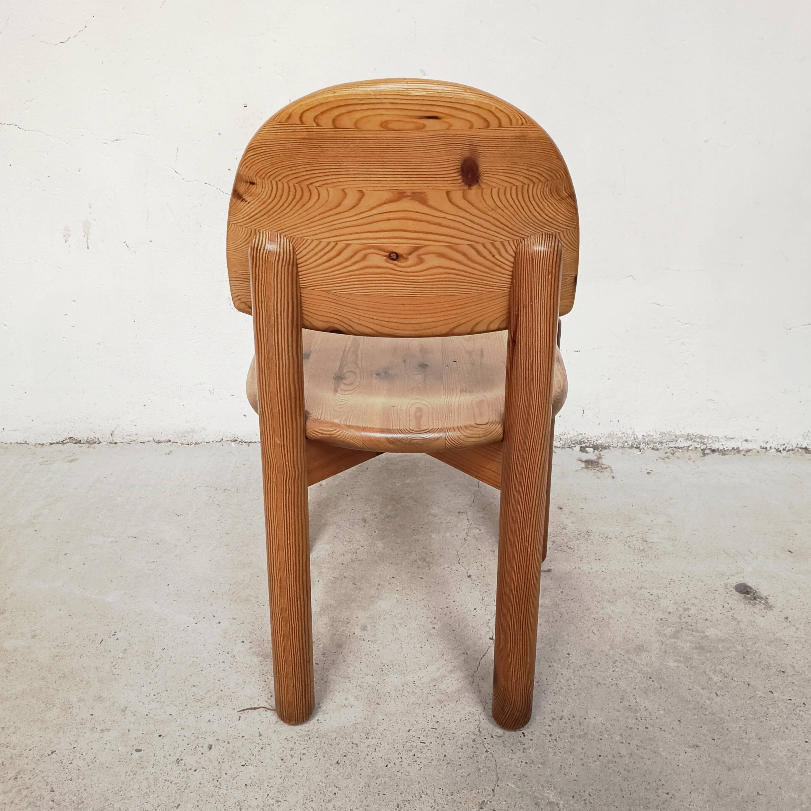 4 chairs Rainer Daumiller, 1980