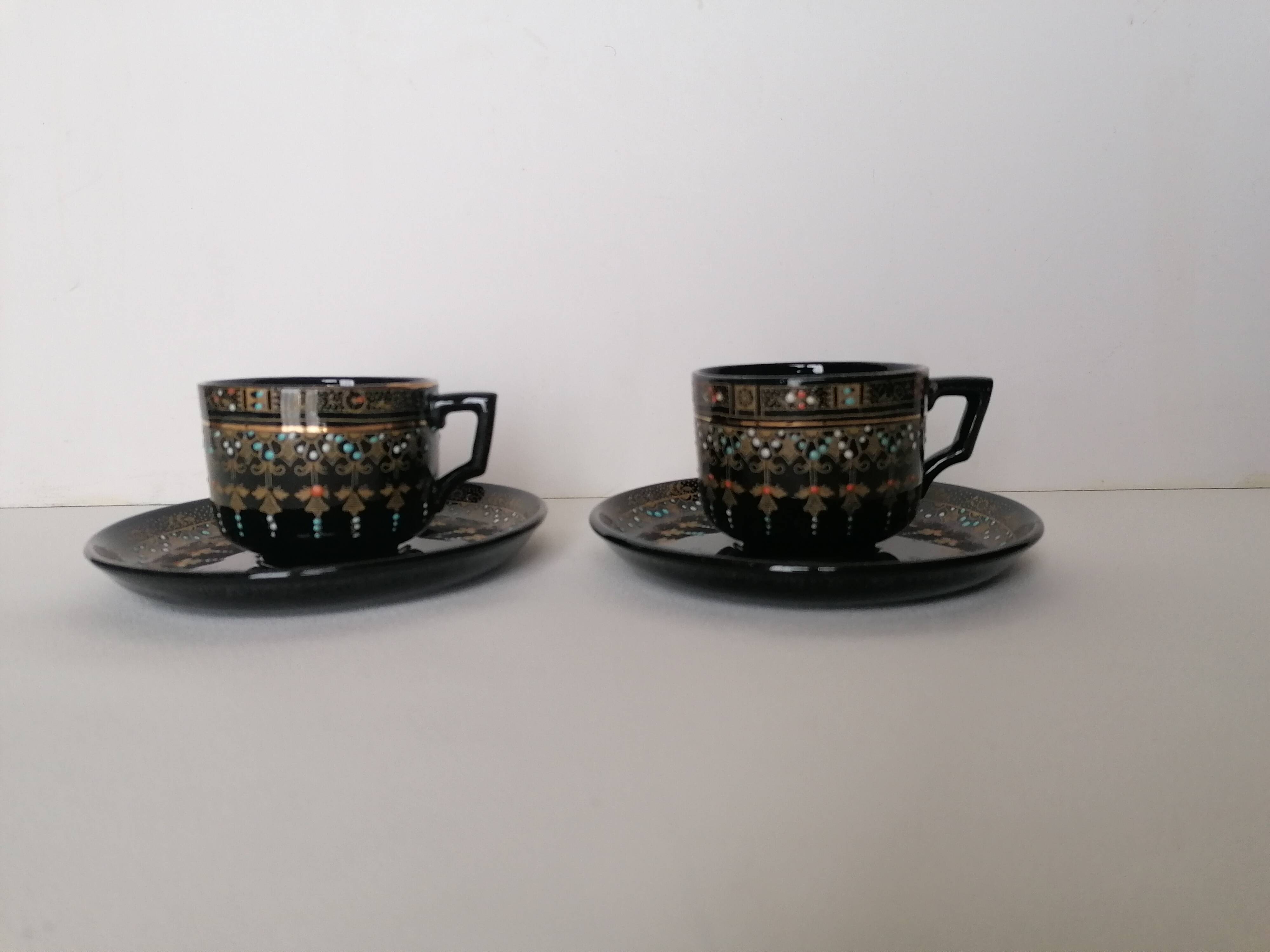 Victorian cup duo from the 19th century, numbered Victoria.